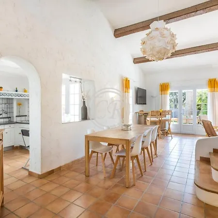 Provencal House With Pool Casa vacanze