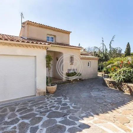 Provencal House With Pool 봄레미모사
